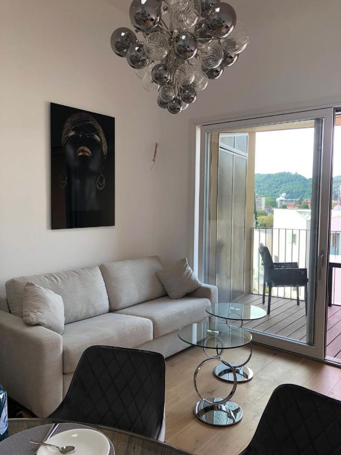 Ferienwohnung Лавено Екстериор снимка